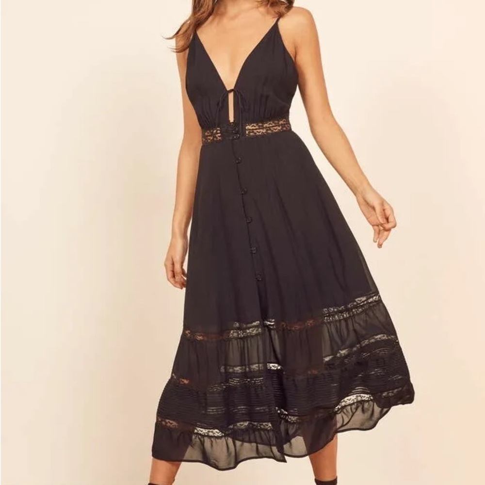Reformation Shelley dress